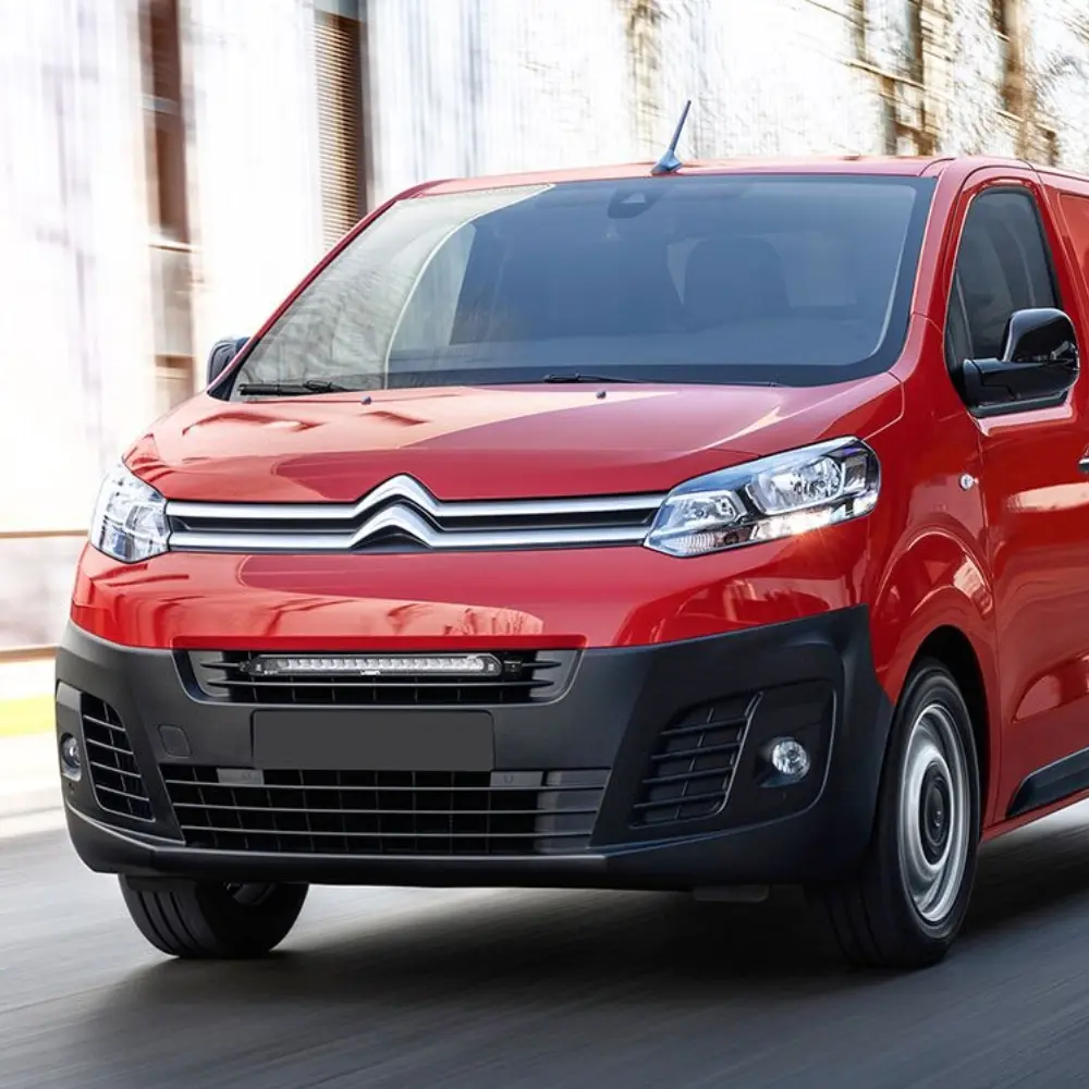 Citroen Jumpy 2016+ lisavalgusti komplekt