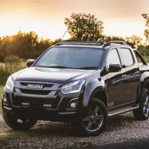 Isuzu D-Max 2017-2021 lisavalgusti komplekt katusekinnitusega