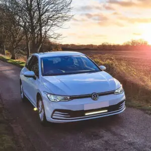 VW Golf 2020+ lisavalgusti komplekt