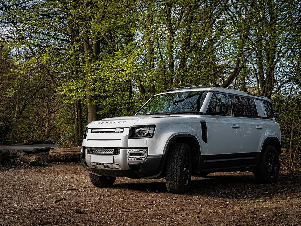 Land Rover Defender 2020+ lisavalgusti komplekt katusekinnitustega - Pilt 6