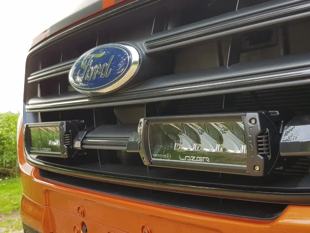 Ford Transit Custom 2018+ lisavalgusti komplekt - Pilt 3