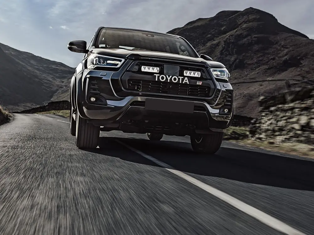 Toyota Hilux GR Sport 2023+ lisavalgusti komplekt - Pilt 2
