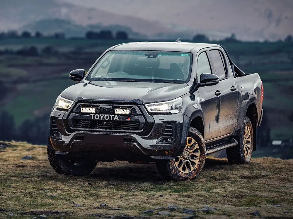 Toyota Hilux GR Sport 2023+ lisavalgusti komplekt - Pilt 5