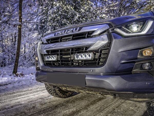 Isuzu D-Max 2021-2023 lisavalgusti komplekt - Image 2