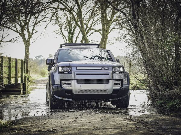Land Rover Defender 2020+ Expedition katusekinnitus - Image 3