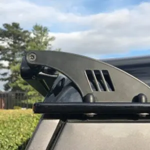 Land Rover Defender katusekinnitus - Pilt 4