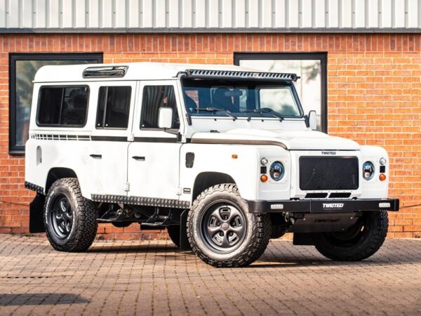 Land Rover Defender katusekinnitus - Image 3