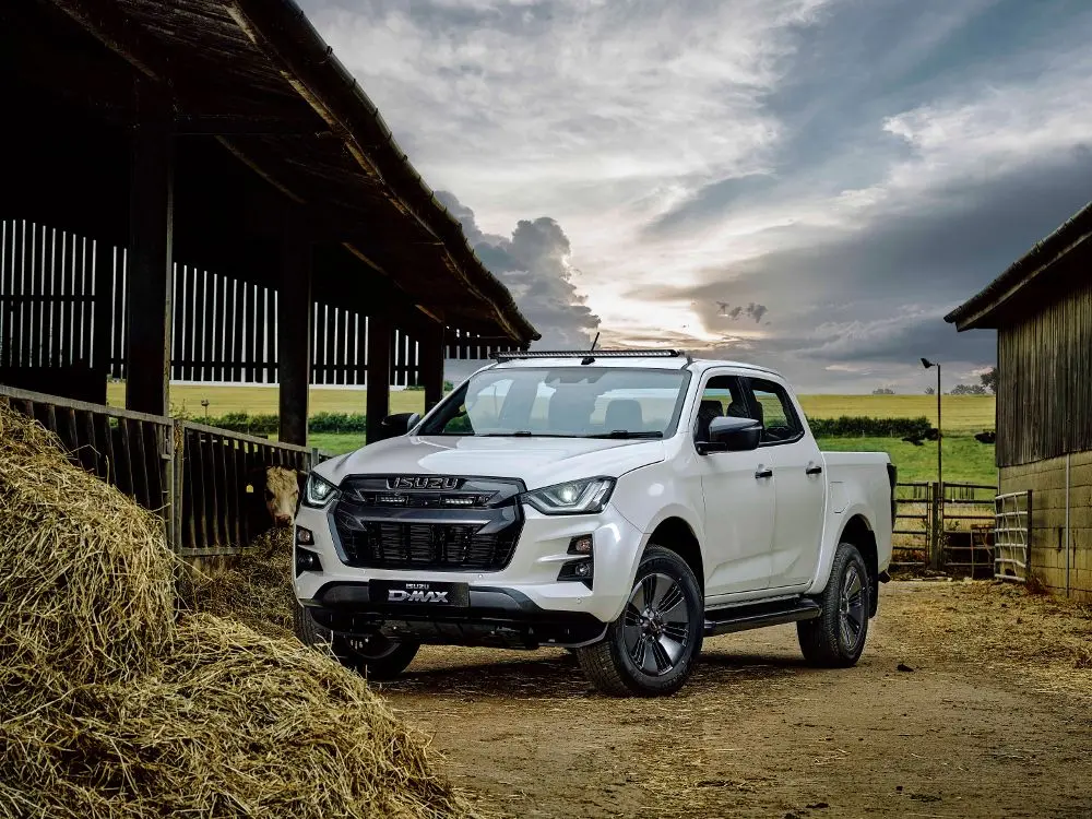 Isuzu D-Max 2021+ (Linear) lisavalgusti komplekt - Pilt 3