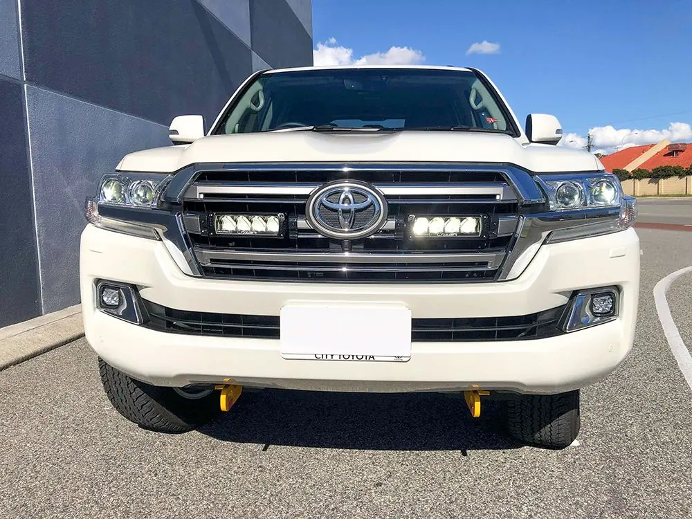 Toyota Land Cruiser 200 2015-2022 lisavalgusti komplekt - Pilt 2