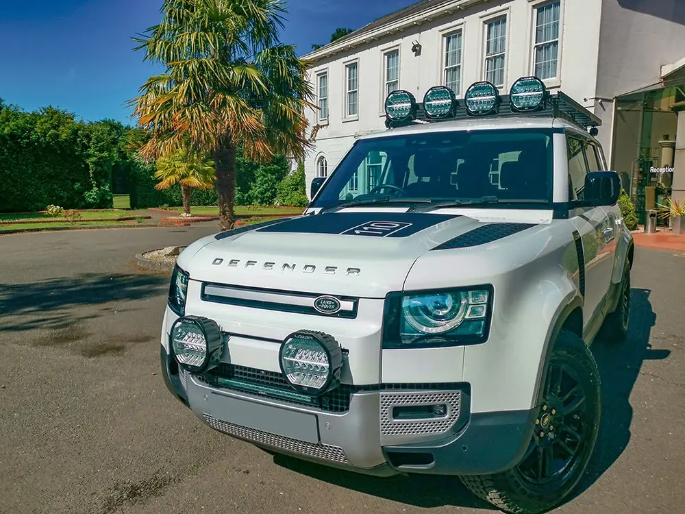 Land Rover Defender 2020+ (Sentinel) lisavalgusti komplekt - Pilt 2