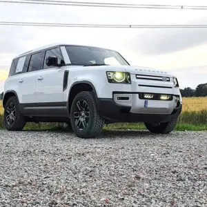 Alternative view of Land Rover Defender 2020+ (Triple-R) lisavalgusti komplekt