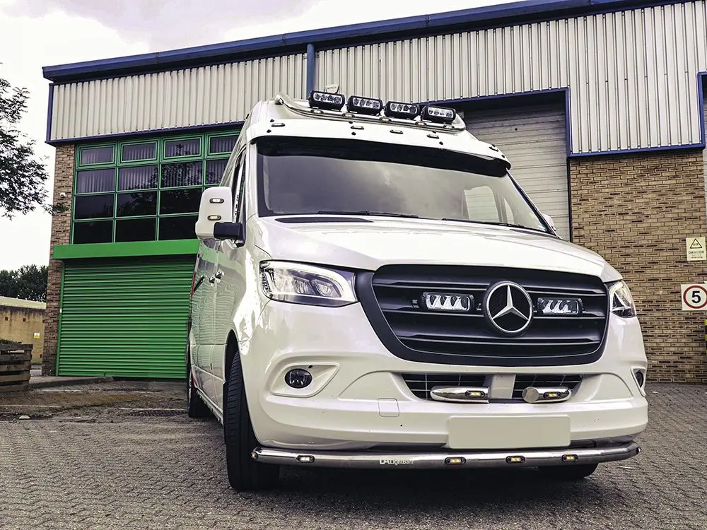 Mercedes-Benz Sprinter 2018+ lisavalgusti komplekt - Pilt 2