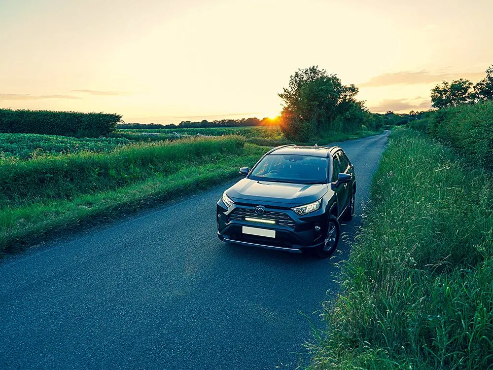 Toyota RAV4 Hybrid 2019+ lisavalgusti komplekt - Pilt 3
