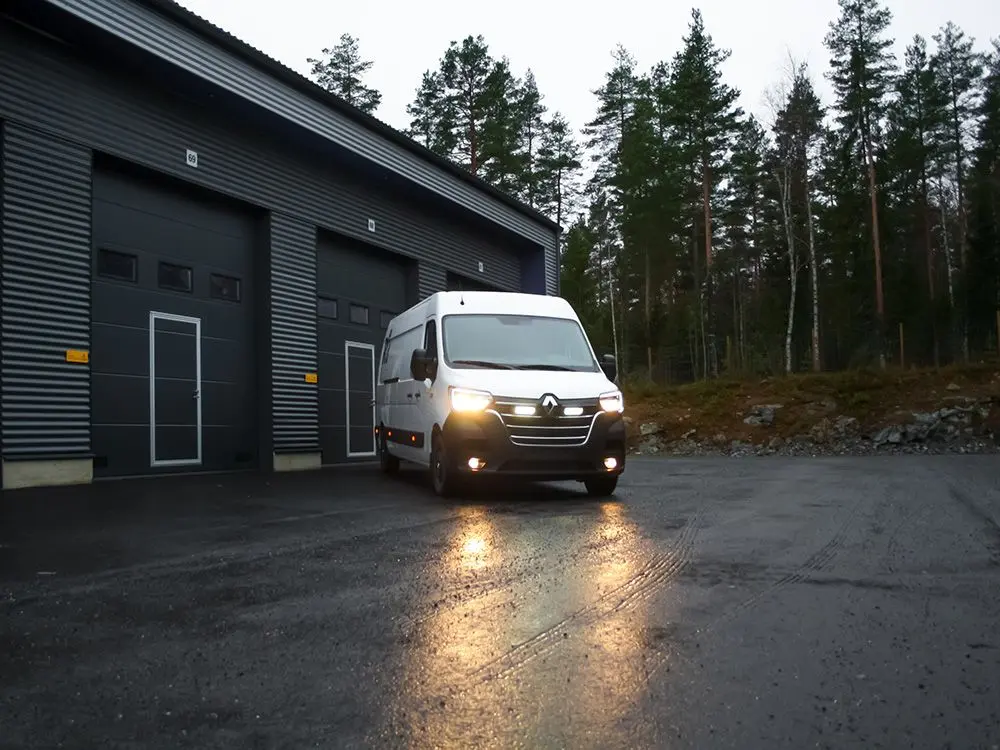 Renault Master 2020+ lisavalgusti komplekt - Pilt 2