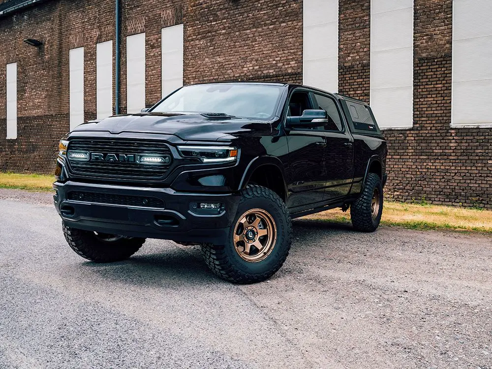 Dodge RAM 1500 2019+ lisavalgusti komplekt - Pilt 5