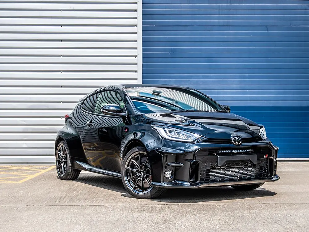 Toyota Yaris GR lisavalgusti komplekt - Pilt 2