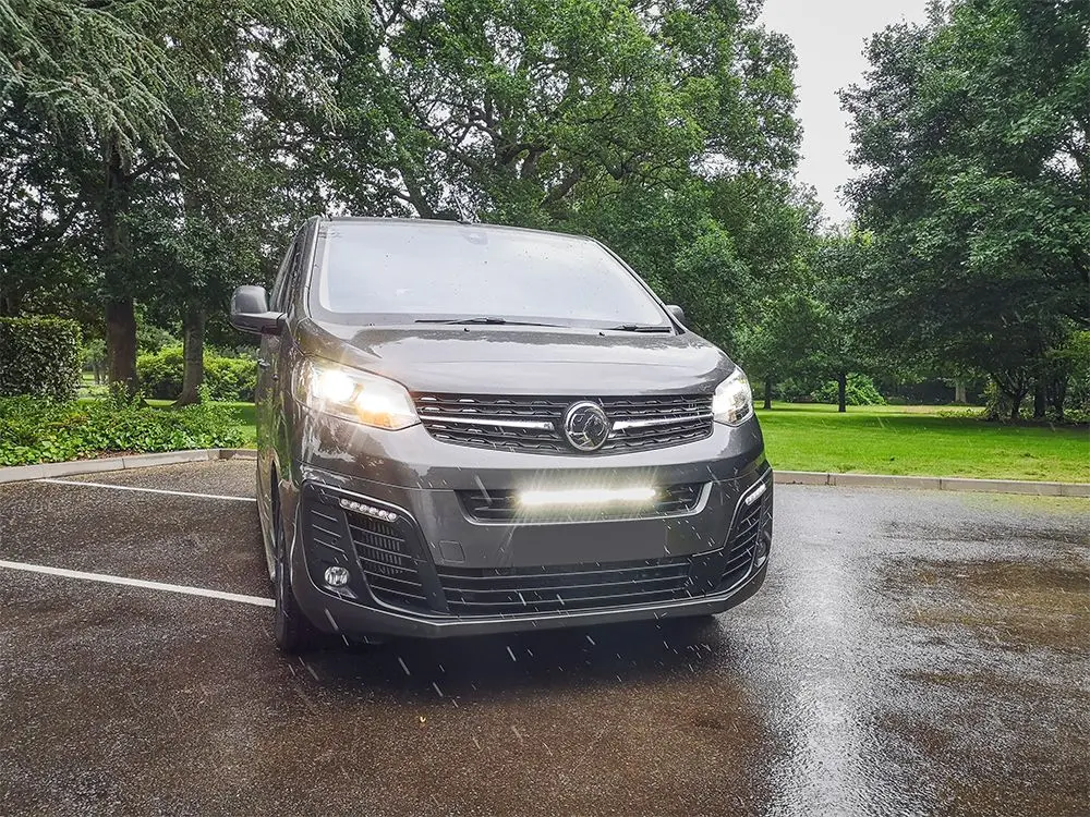 Opel Vivaro 2016+ lisavalgusti komplekt - Pilt 2