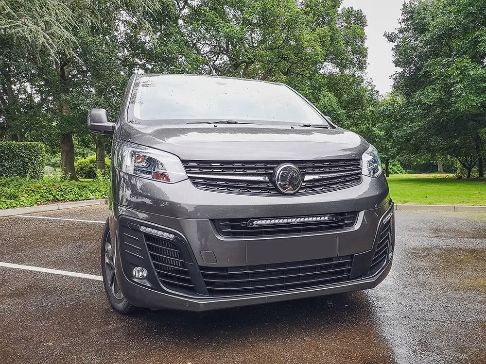 Opel Vivaro 2016+ lisavalgusti komplekt - Pilt 4