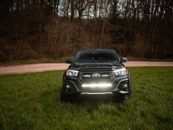 Toyota Hilux 2017+