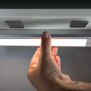 Autoline taaslaetav LED sisetuli 4