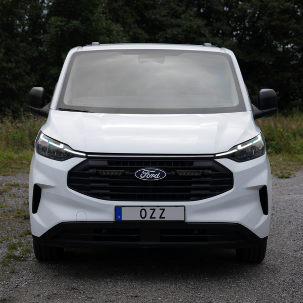 Iluvõre kinnituskomplekt OZZ XB1 8″ – Ford Transit Custom 2026 (ilma tuledeta)