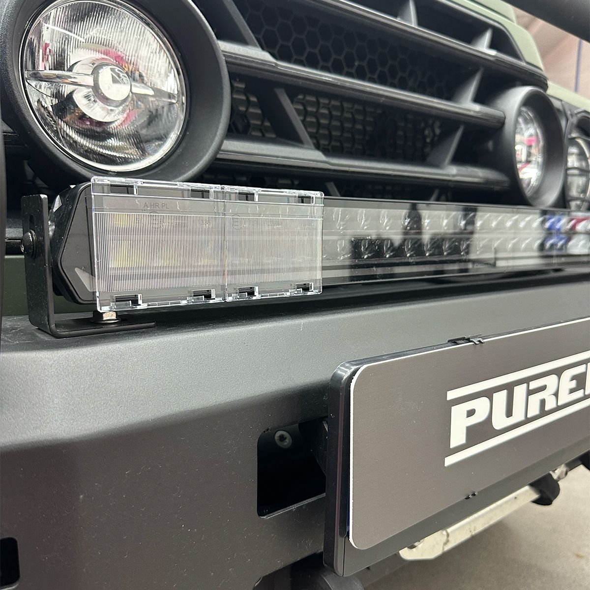 Kaitseklaas Purelux Panther sirgele LED barile