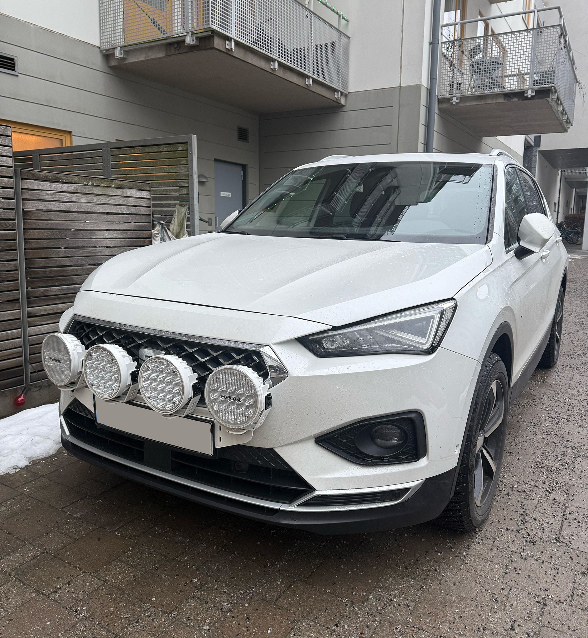 Lisatuli Purelux 770 White