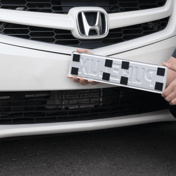 Magnetkinnitus Purelux Magnetic License Plate kit – numbrimärgile / 16 magnetit
